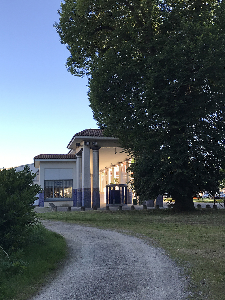 Colnade, viewed from the park